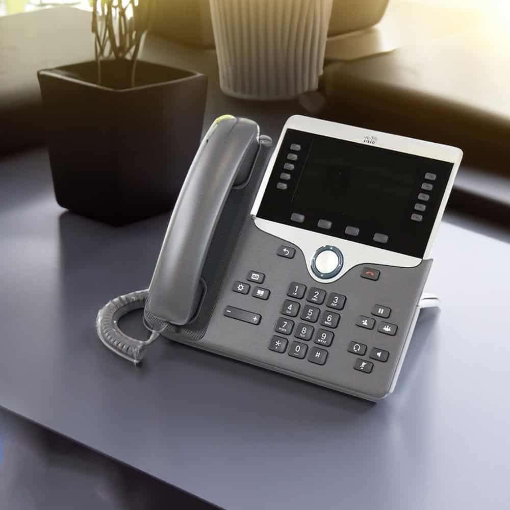 تلفن آیپی کریو شرکت گروه شبکه گستران، راهکارهای ارتباطی و فناوری اطلاعات مدرن، مناسب برای سازمان‌ها و کسب‌وکارهای بزرگ.